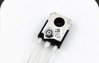Power igbt 50A650V/ پک چهارتایی آی جی بی تی قدرت ۵۰ آمپر ۶۵۰ ولت اورجینال و با کیفیت مناسب ساخت و یا تعمیر انواع اینورتر و یو پی اس و درایور های موتور و شارژر و تغذیه تا توان ۵ کیلو وات با توجه به pwm